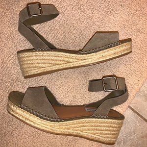 Steve Madden Army Green Wedged Platform Sandals